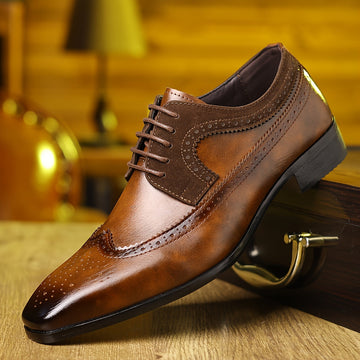 Men’s Two-Tone Brogue Oxford Shoes – Wingtip Elegance for Formal Settings
