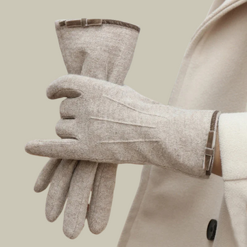 Women’s Winter Gloves – Elegant Full-Finger Design with Bow Accent